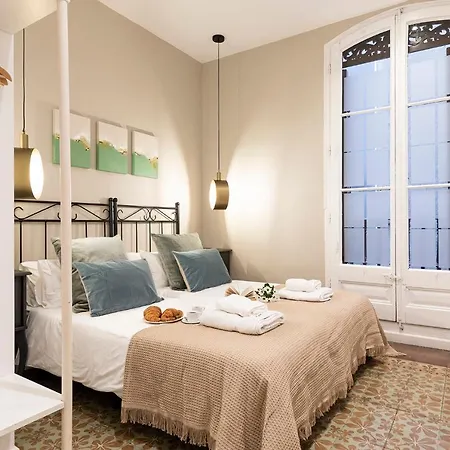 Апартаменты Central Suites Barcelona *