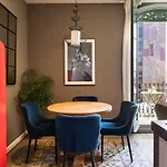 Central Suites Barcelona Διαμέρισμα *